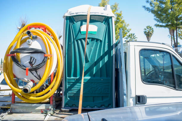 Best Portable toilet rental cost  in Farmington, MS